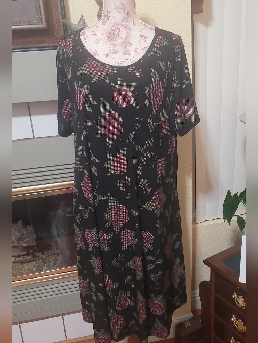 LuLaRoe Black & Pink Abstract Floral  Dress